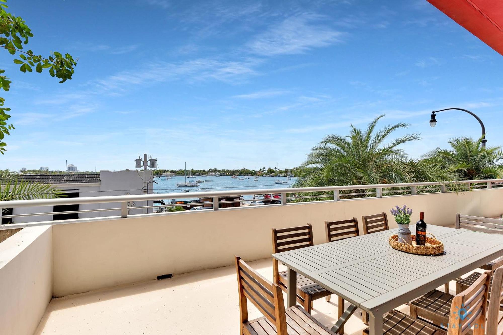Costa Hollywood Beach Bagian luar foto