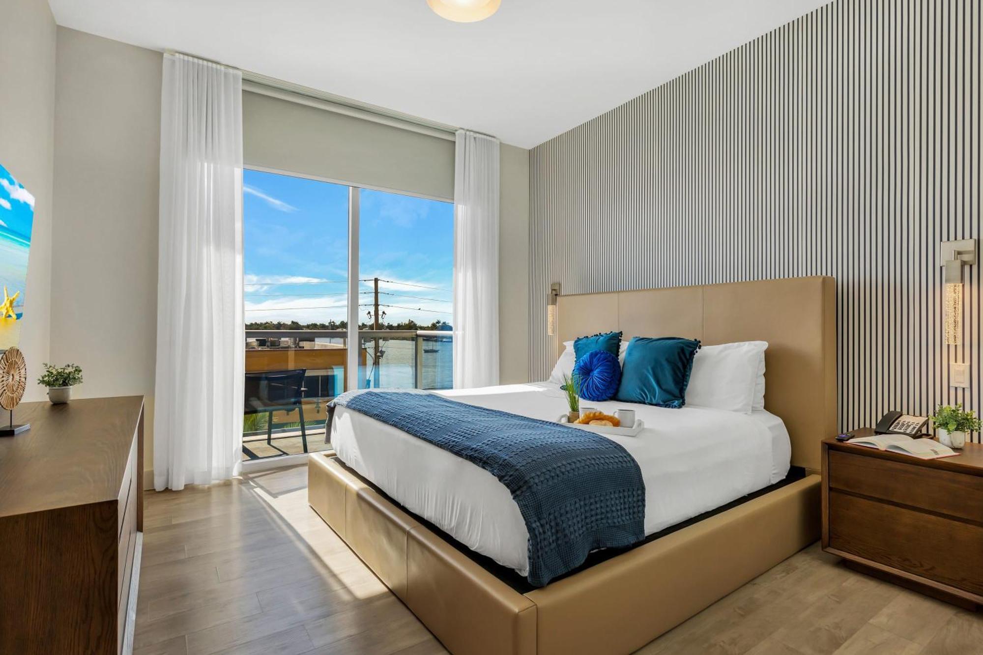 Costa Hollywood Beach Bagian luar foto